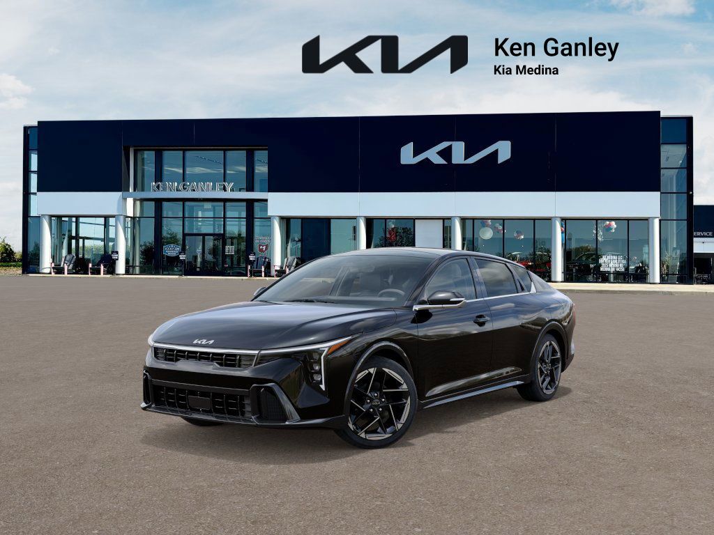 2025 Kia K4 GT-Line's photo