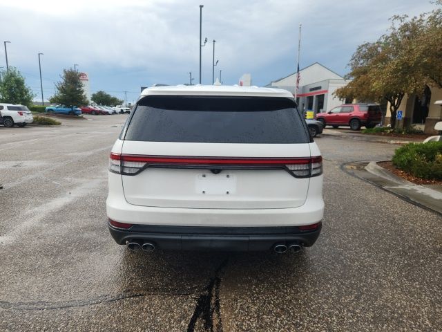 2020 Lincoln Aviator Reserve photo 2