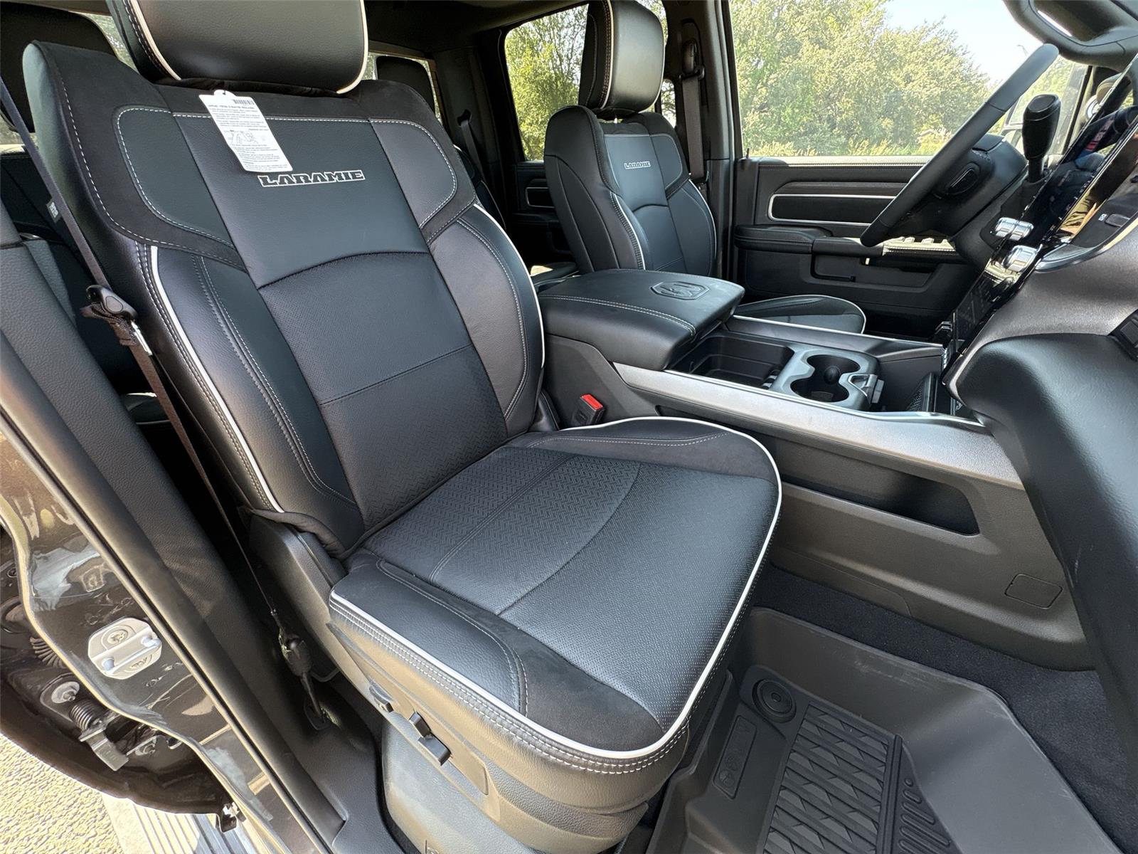 2025 Ram 2500 Laramie photo 20