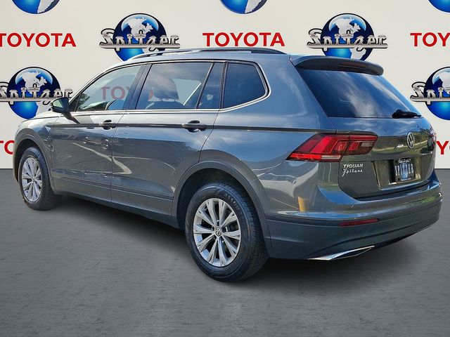 2018 Volkswagen Tiguan S photo 2