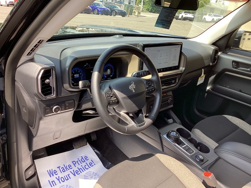 2025 Ford Bronco Sport Big Bend photo 30