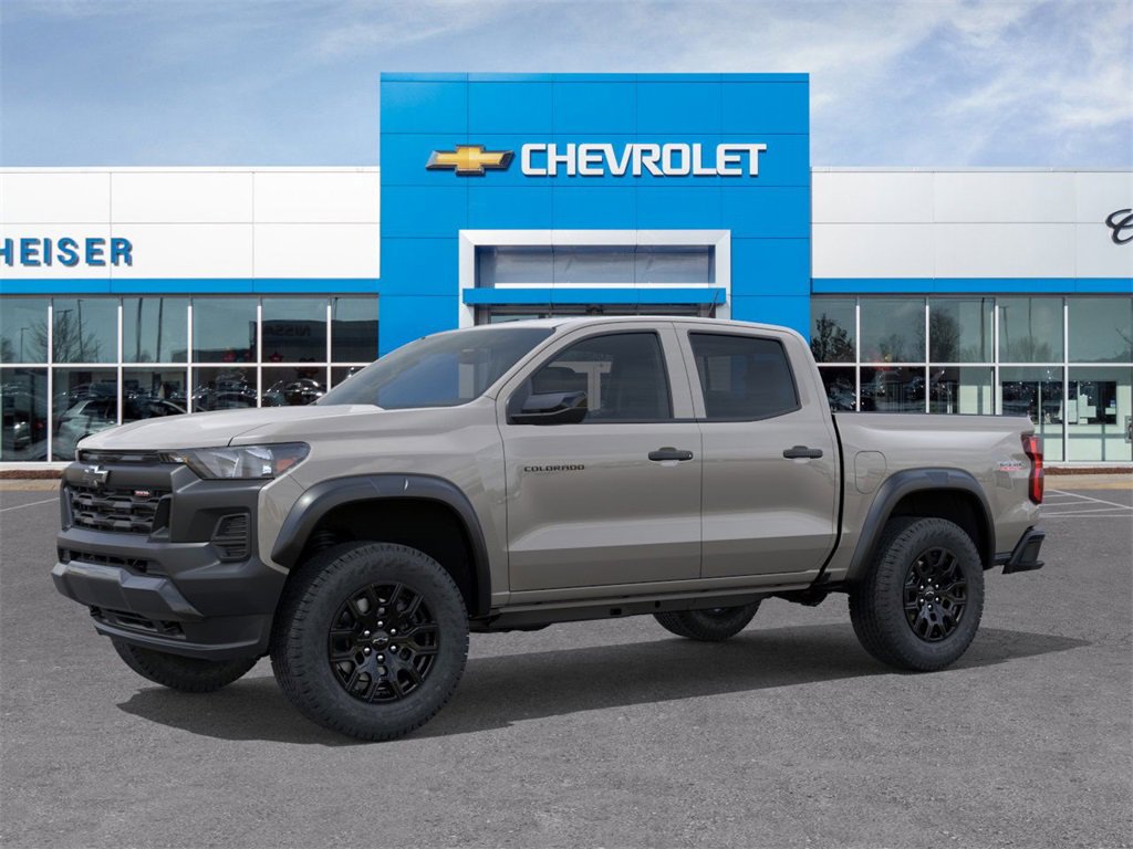 2026 Chevrolet Colorado Trail Boss photo 2