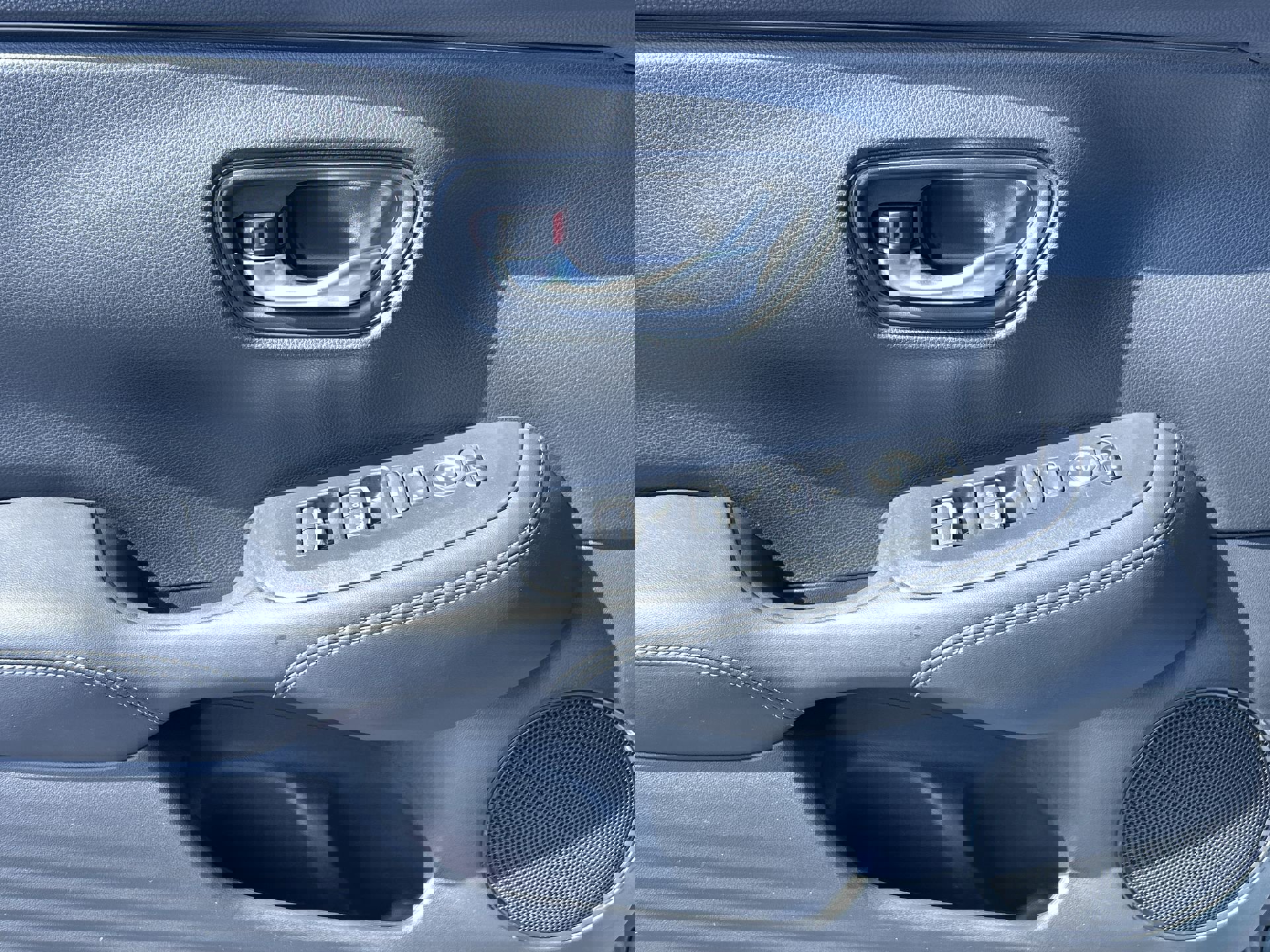 2023 Honda HR-V EX-L photo 13