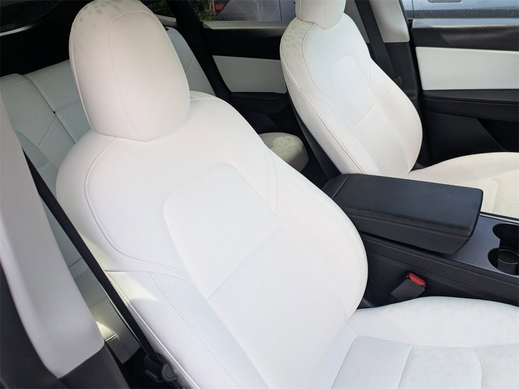 2022 Tesla Model Y Performance photo 27