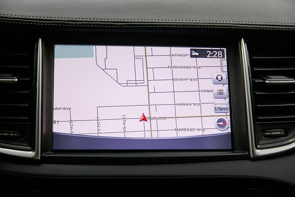 2019 INFINITI QX50 - Image 32