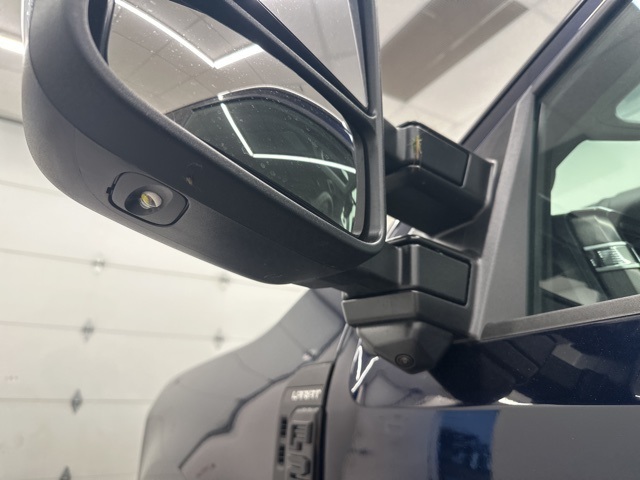 2025 Ford F-250 Lariat photo 9