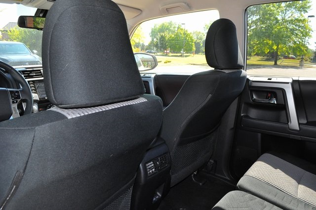 2024 Toyota 4Runner SR5 4WD photo 13