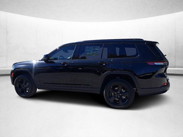 2025 Jeep Grand Cherokee Limited photo 4