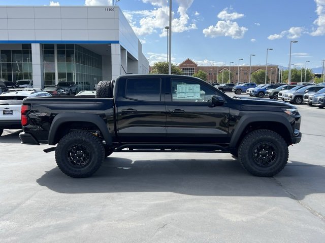 2026 Chevrolet Colorado ZR2 photo 2