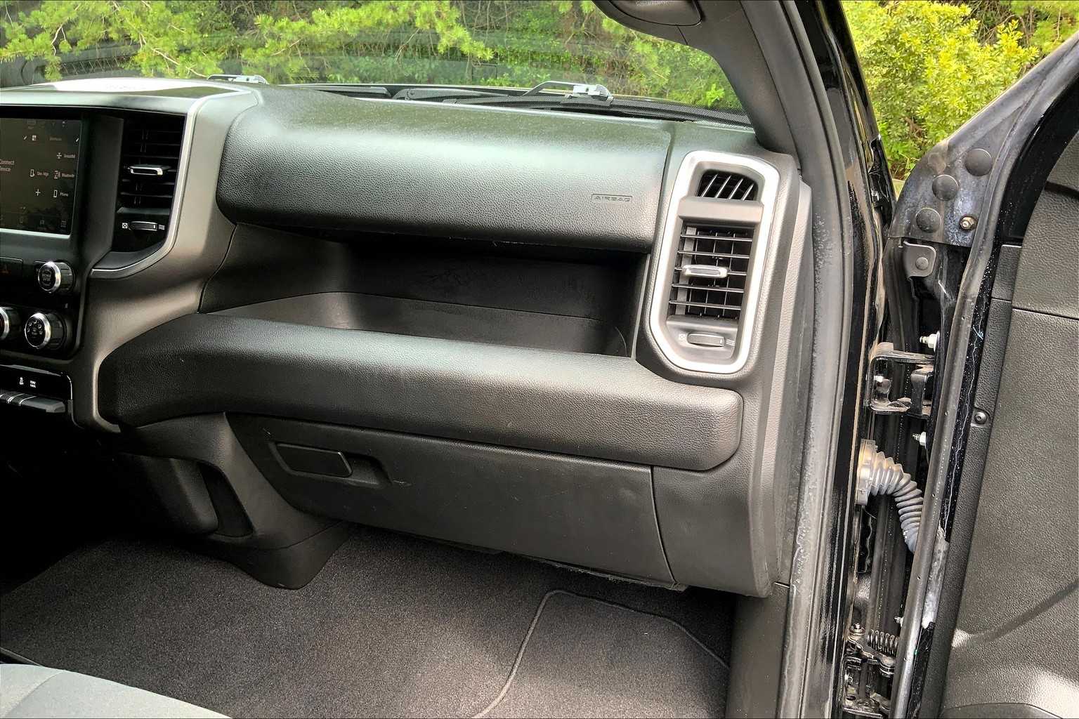 2022 Ram 2500 Big Horn photo 17