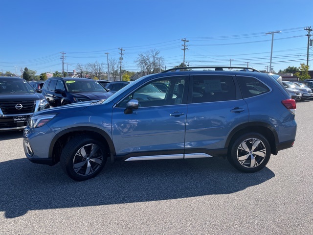 2020 Subaru Forester Touring photo 3
