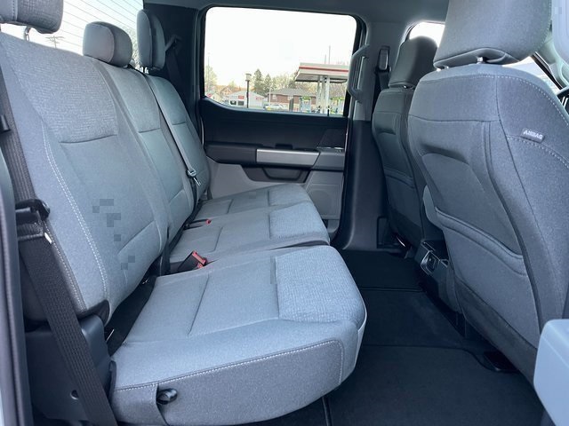 2025 Ford F-150 XLT photo 8