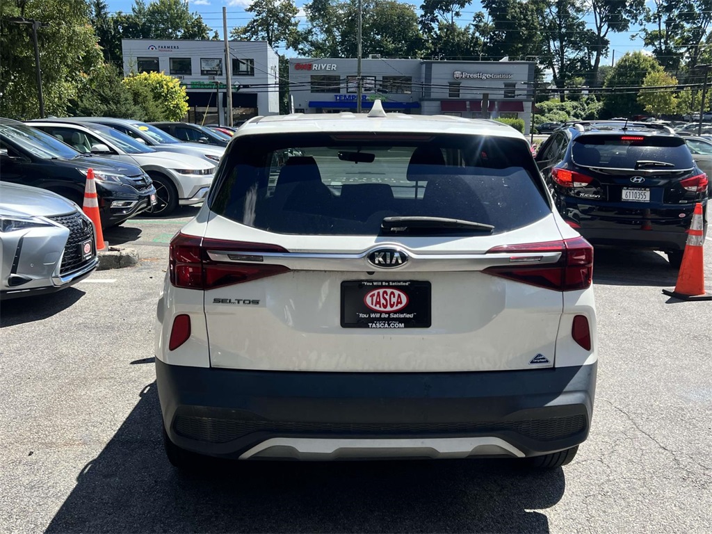 2021 Kia Seltos LX photo 4
