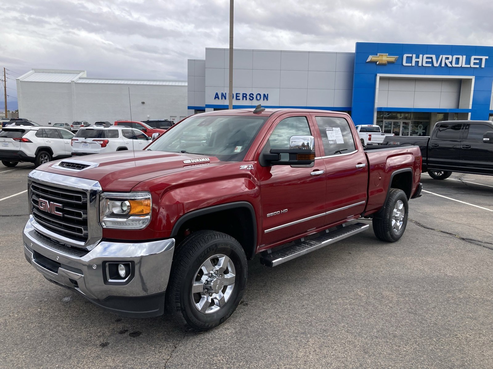 2019 GMC Sierra 2500HD SLT's photo