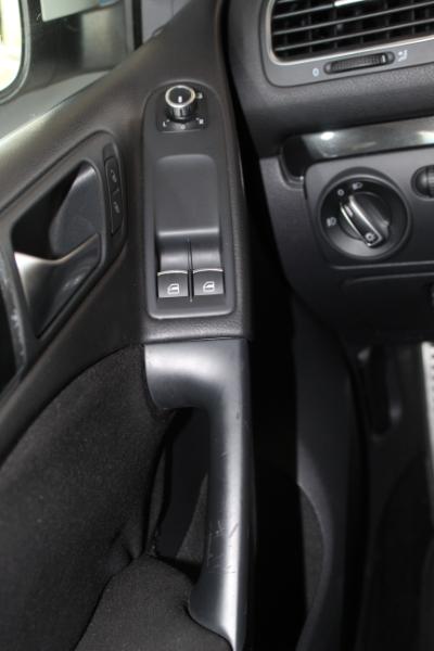 2013 Volkswagen Golf GTI photo 9