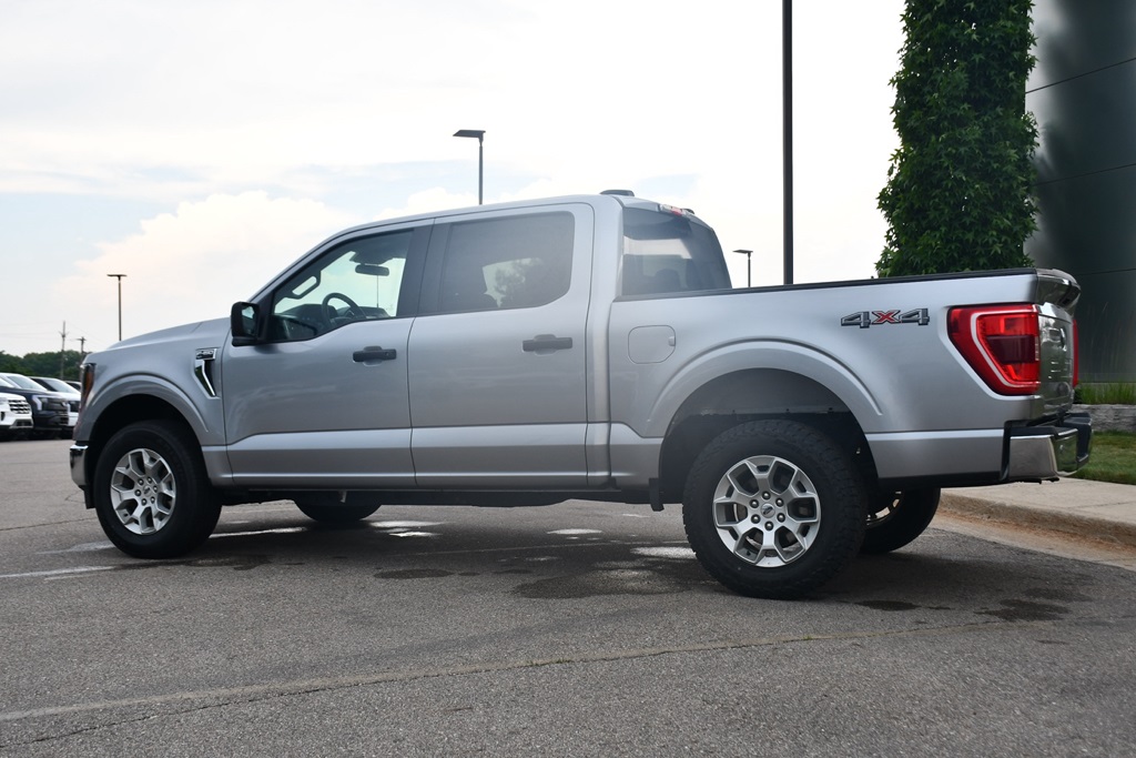 2023 Ford F-150 XLT photo 3