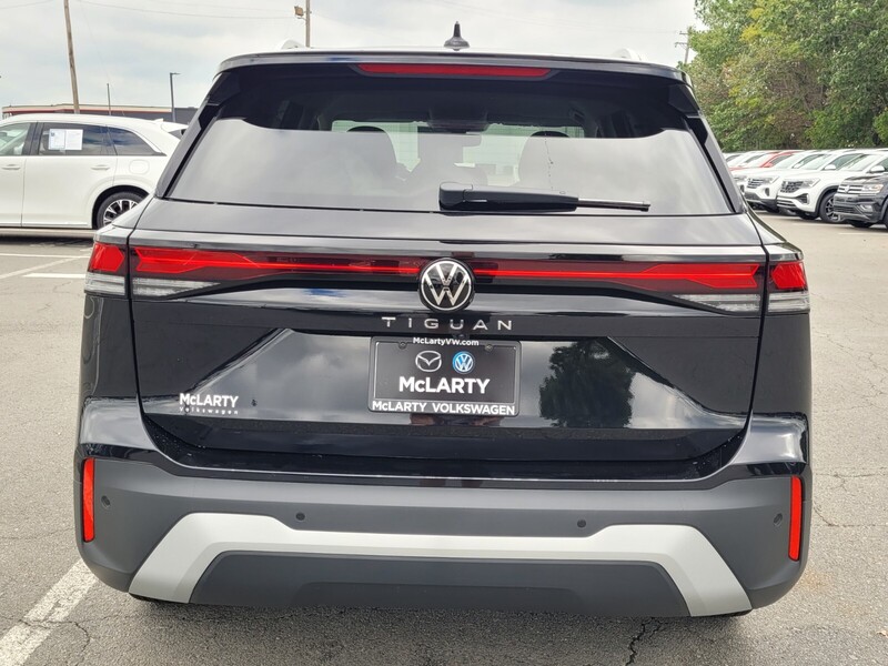 2025 Volkswagen Tiguan S photo 6