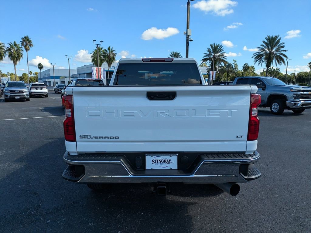 2024 Chevrolet Silverado 2500HD LT photo 4