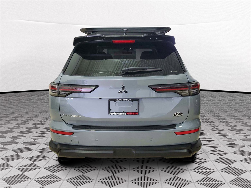 2025 Mitsubishi Outlander SE Ralliart photo 4