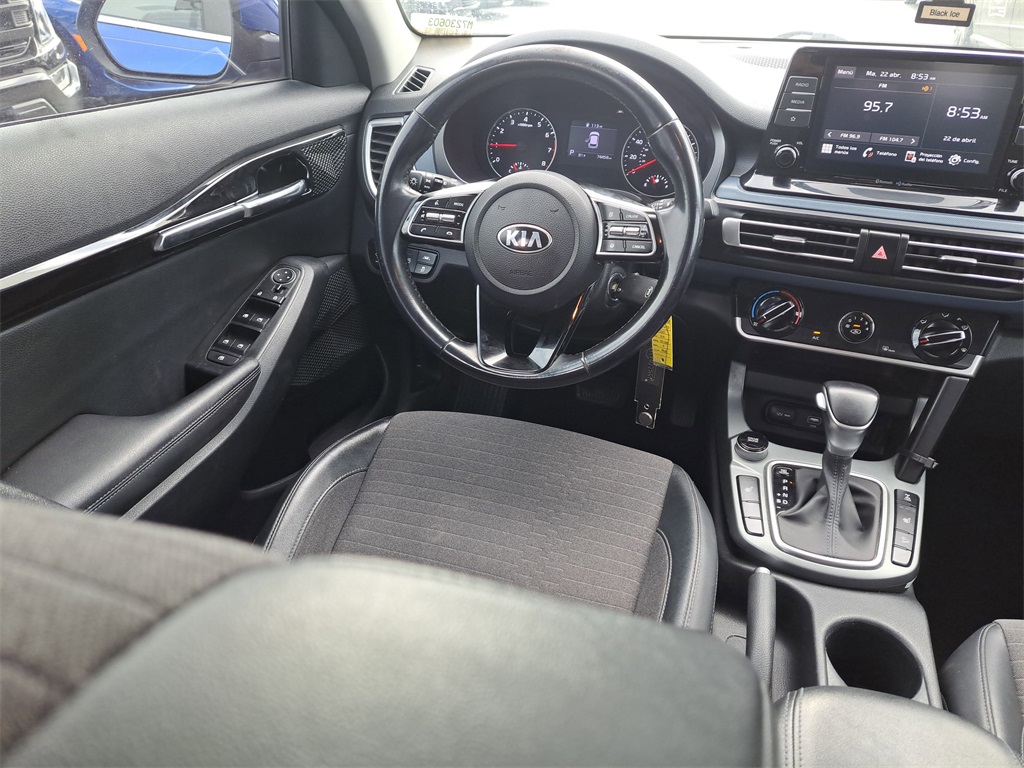 2021 Kia Seltos S photo 10