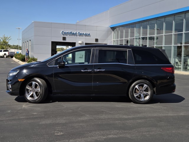 2019 Honda Odyssey Touring photo 6