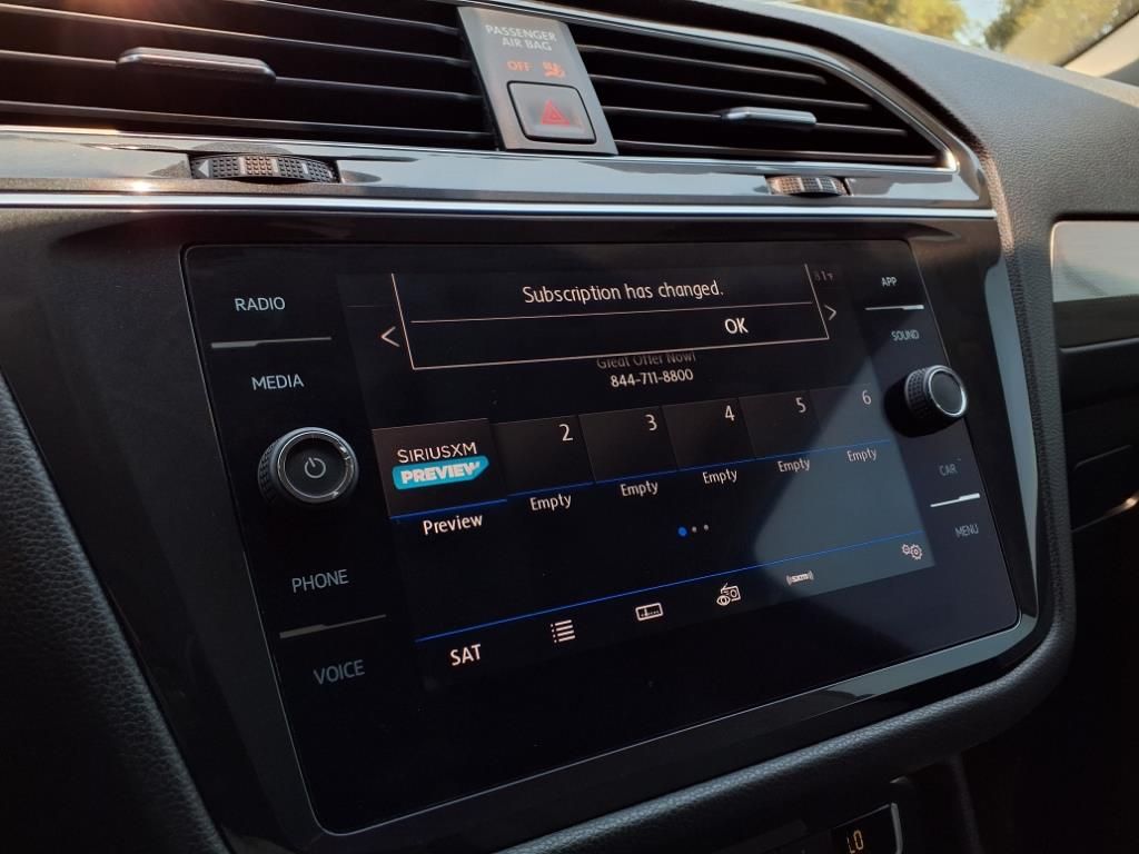 2019 Volkswagen Tiguan SE photo 4