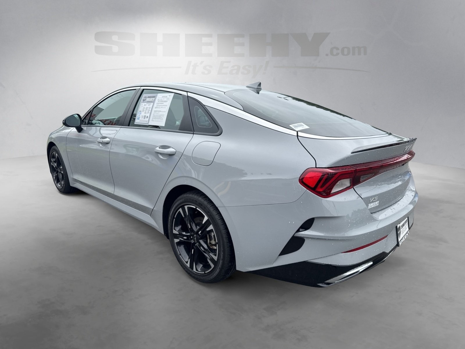 2024 Kia K5 GT-Line photo 10