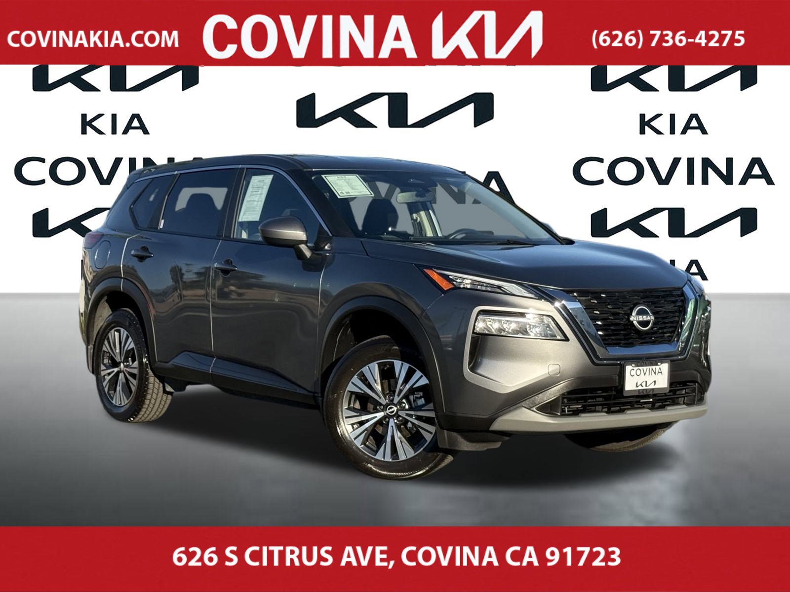 2023 Nissan Rogue SV's photo