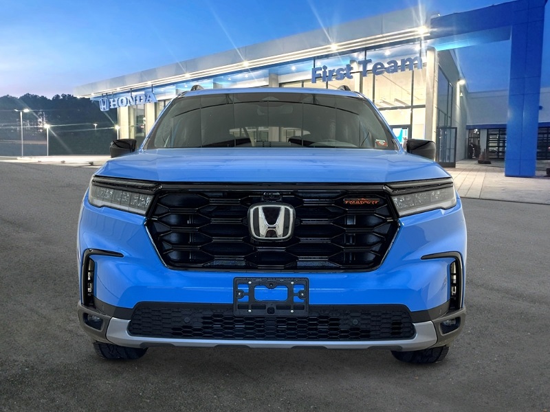 2025 Honda Pilot TrailSport photo 7