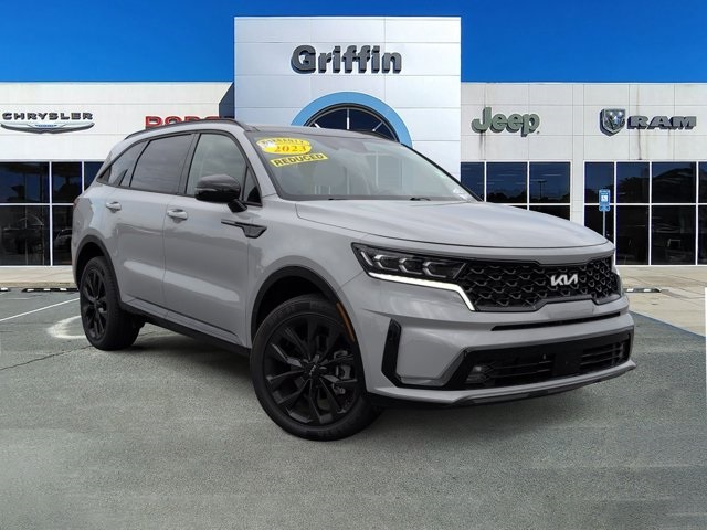 2023 Kia Sorento SX's photo