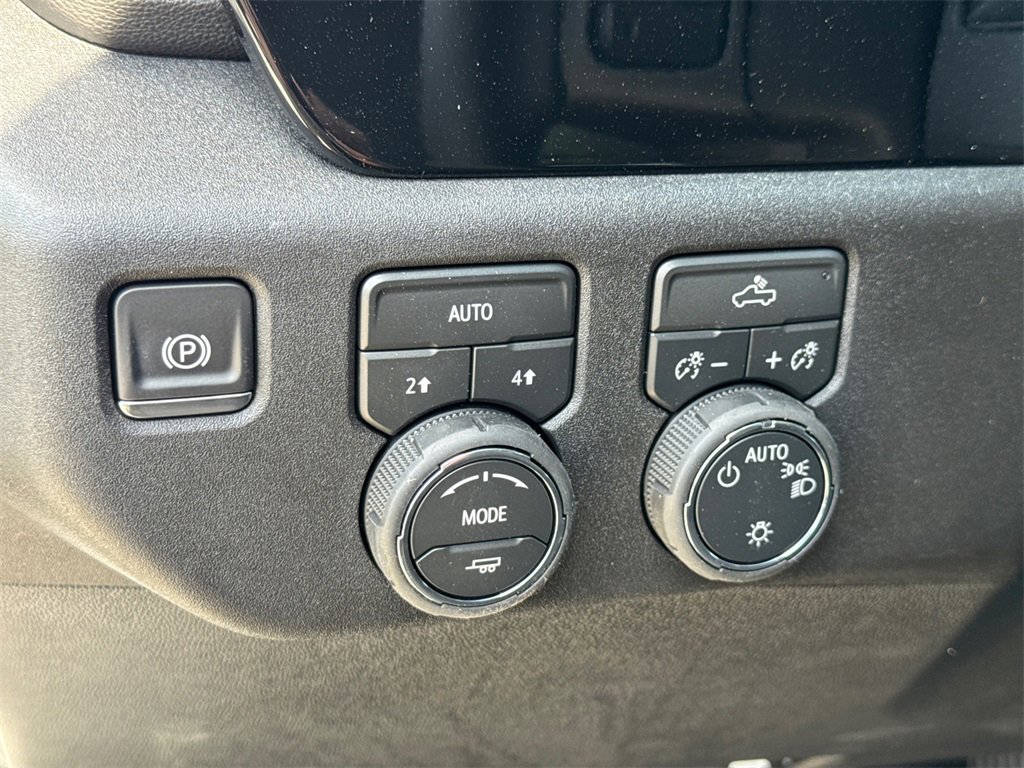 2026 Chevrolet Silverado 1500 LT photo 15