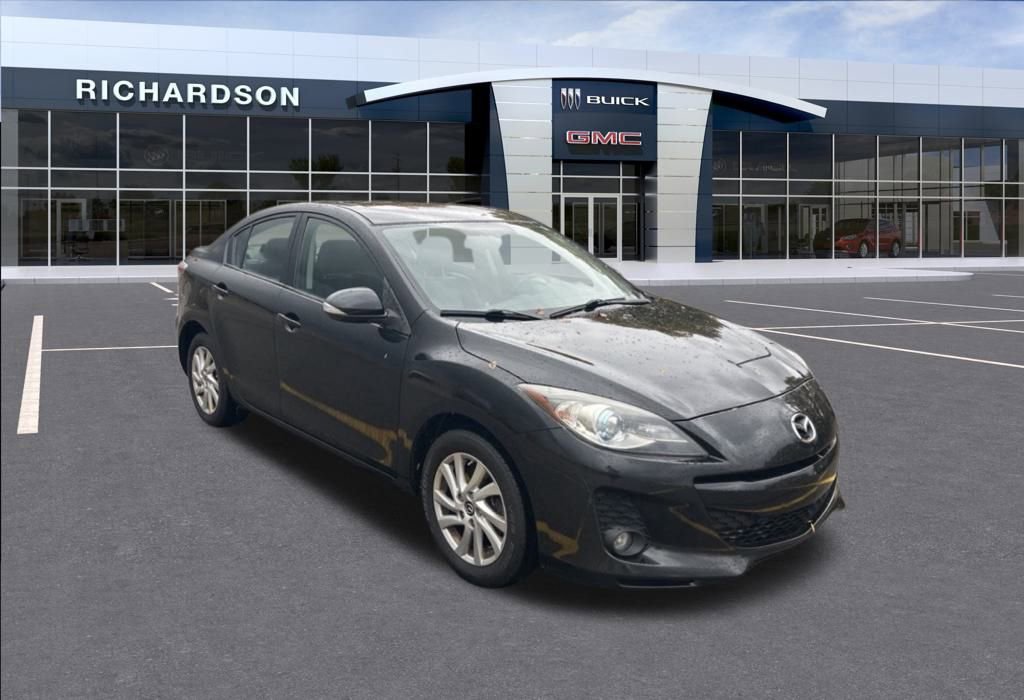 2013 Mazda Mazda3 Grand Touring photo 3