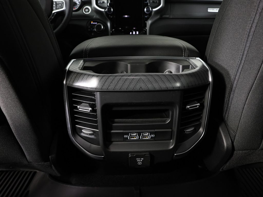 2025 Ram 1500 Big Horn photo 32