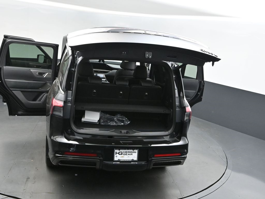 2026 Infiniti QX80 photo 43