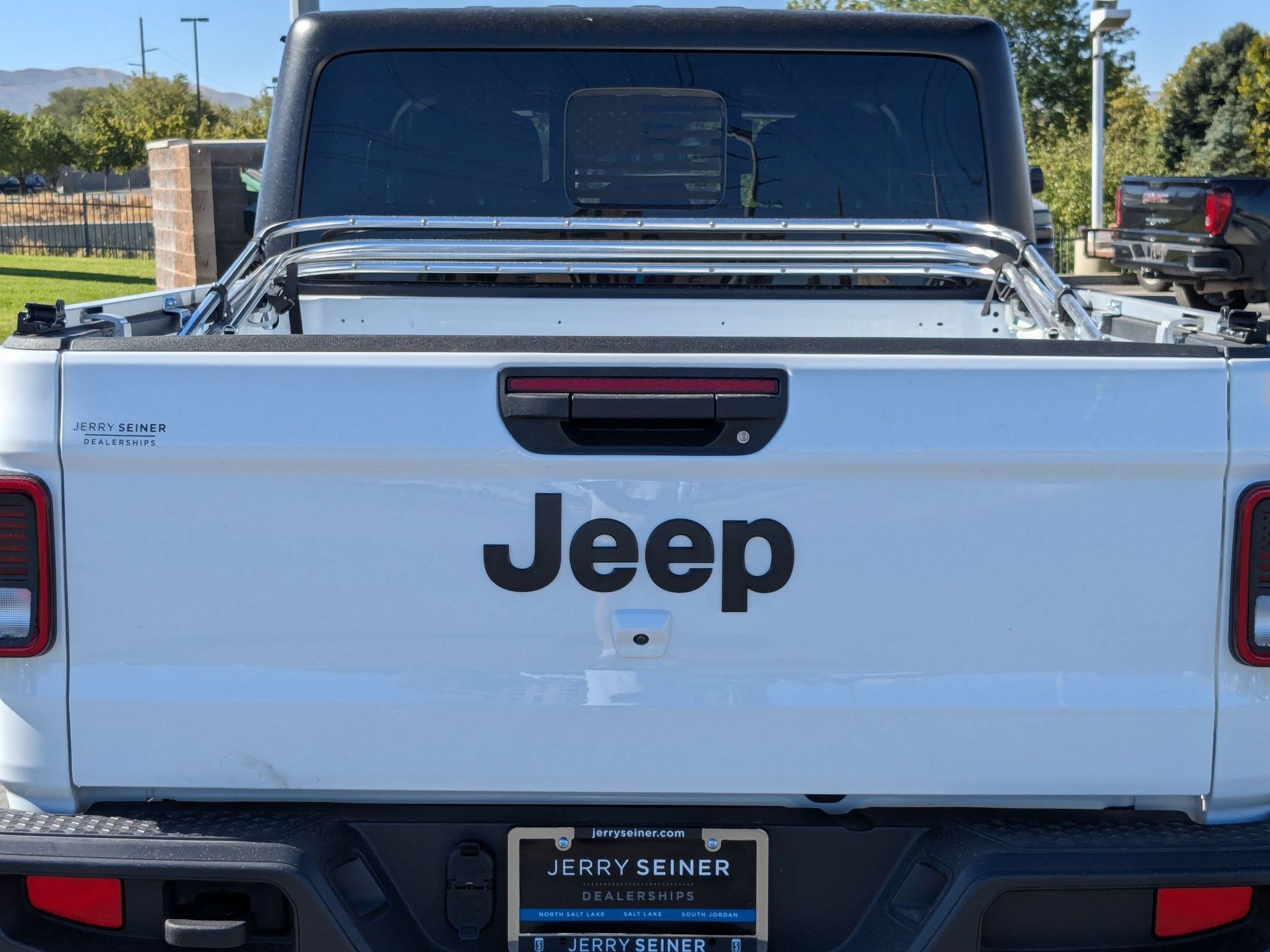 2022 Jeep Gladiator Willys photo 12