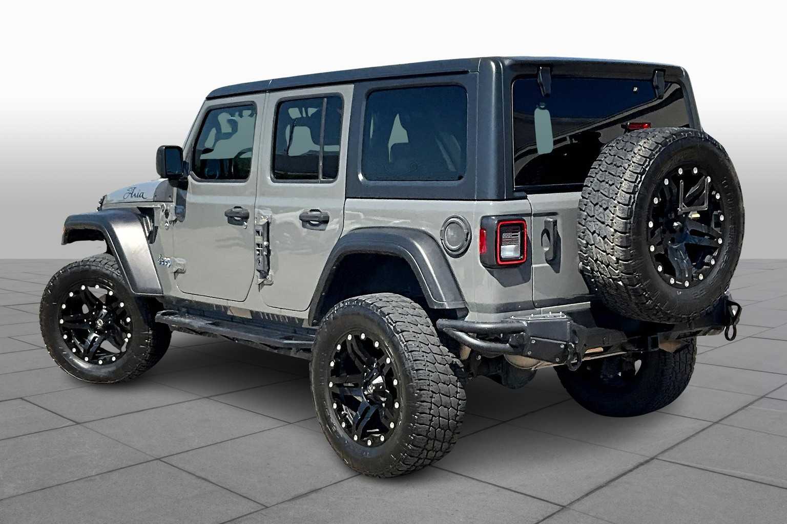 2021 Jeep Wrangler Unlimited Sport photo 10