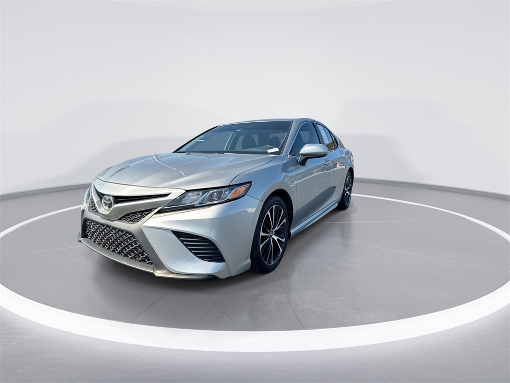 2019 Toyota Camry L photo 4