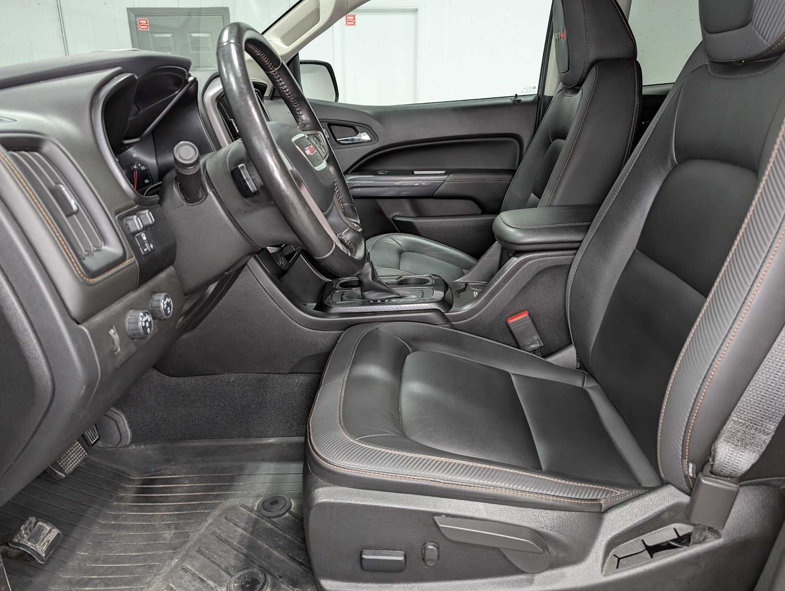 2022 Gmc Canyon AT4 photo 3