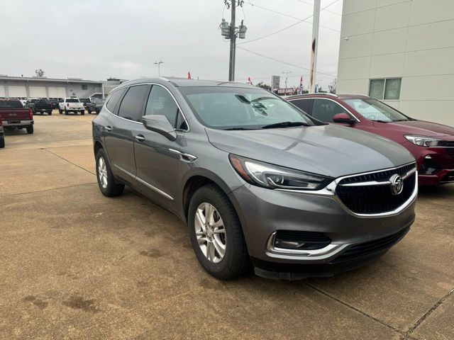 2018 Buick Enclave Essence's photo