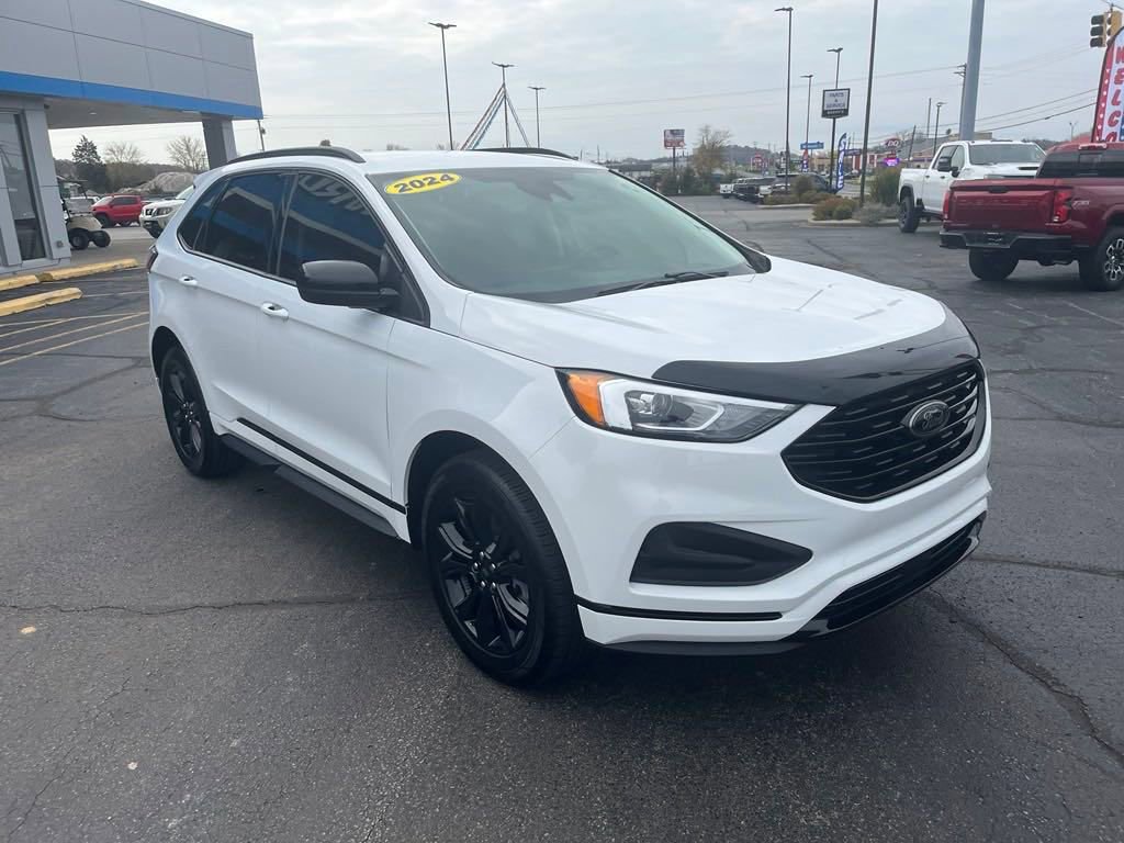 2024 Ford Edge SE photo 5