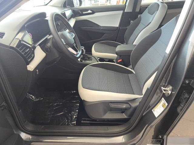 2025 Volkswagen Taos S photo 15