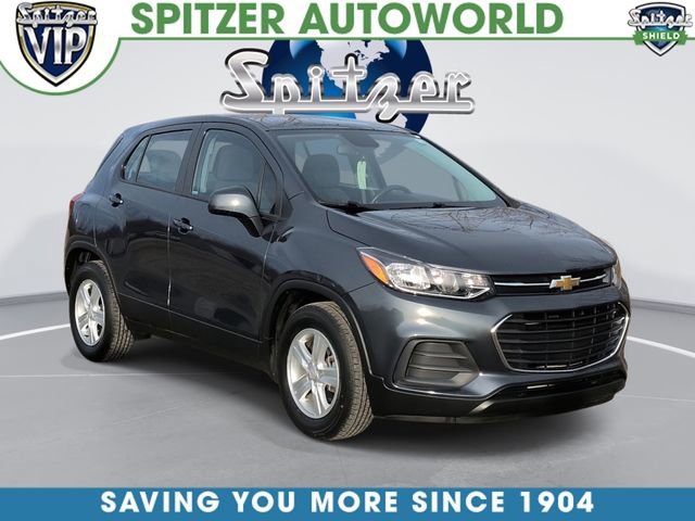 2021 Chevrolet Trax LS's photo