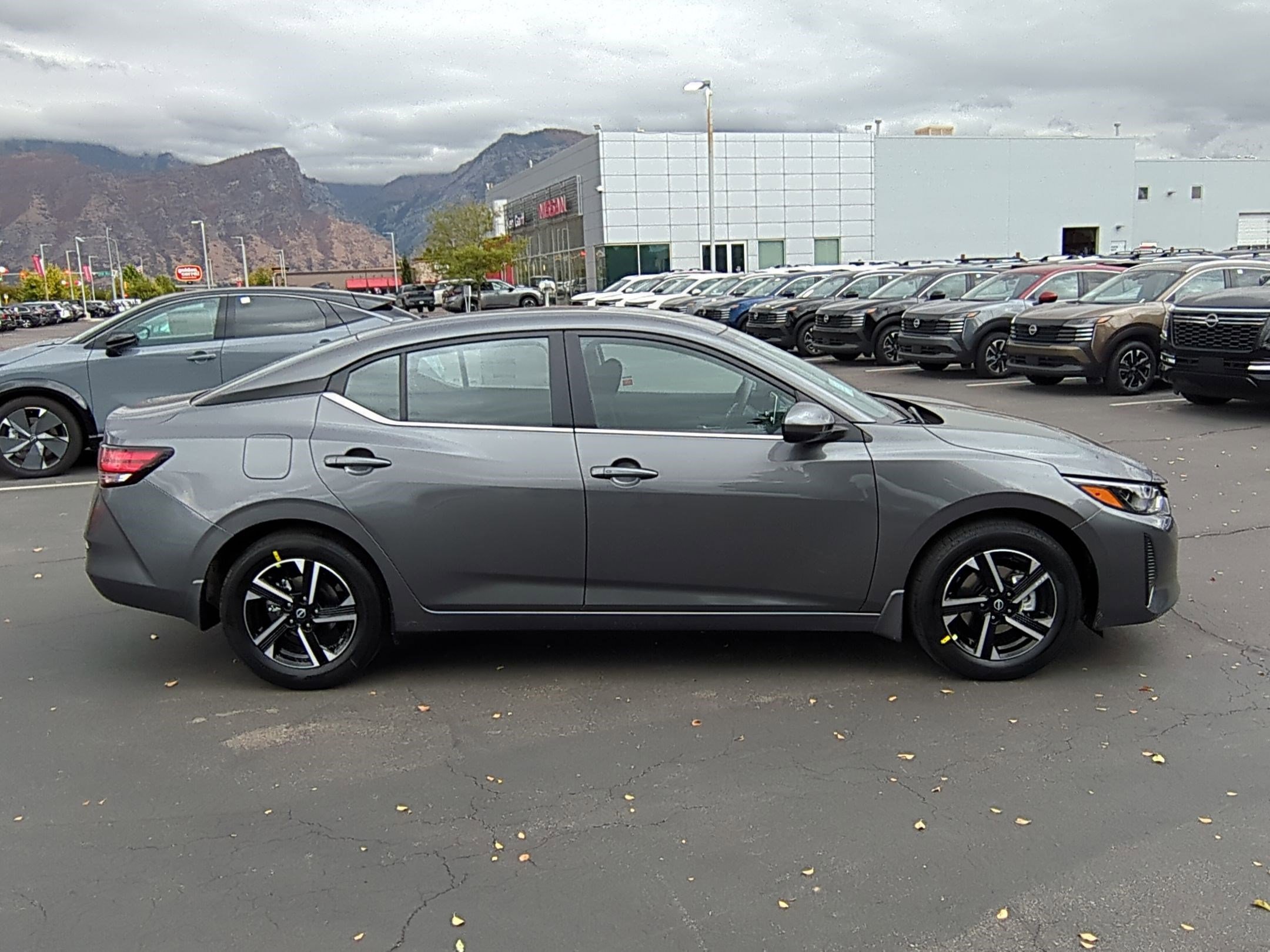 2025 Nissan Sentra SV photo 2