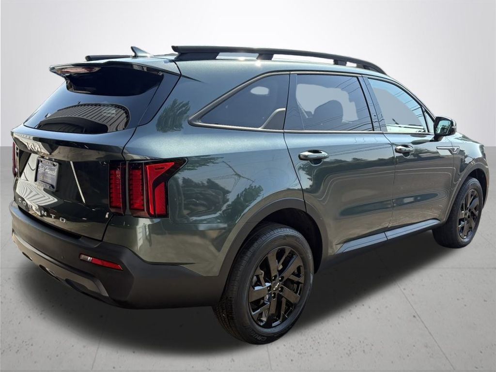 2022 Kia Sorento X-Line S photo 4