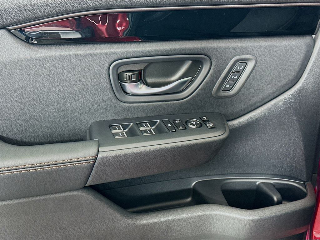 2025 Honda Pilot TrailSport photo 18