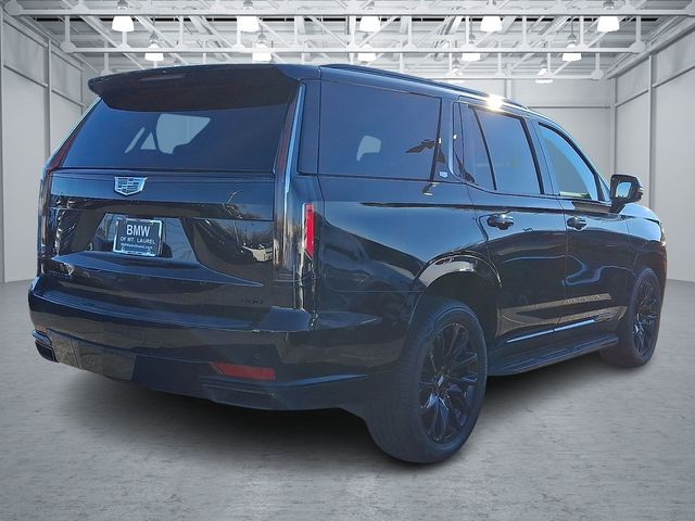 2023 Cadillac Escalade Sport photo 2