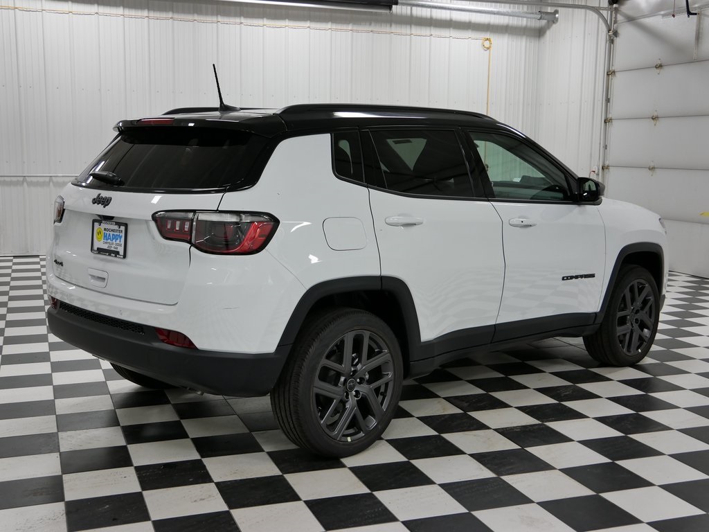 2025 Jeep Compass Limited photo 2