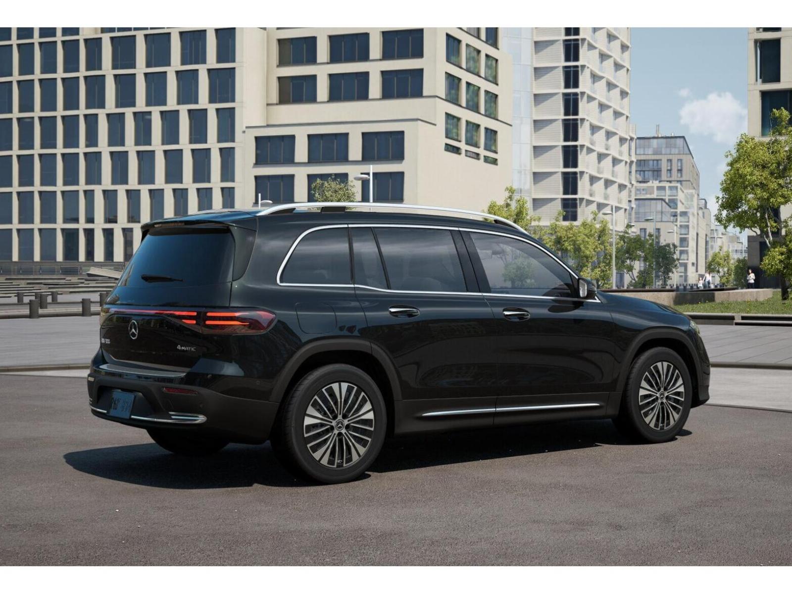 2025 Mercedes Benz EQB 300 4MATIC photo 18