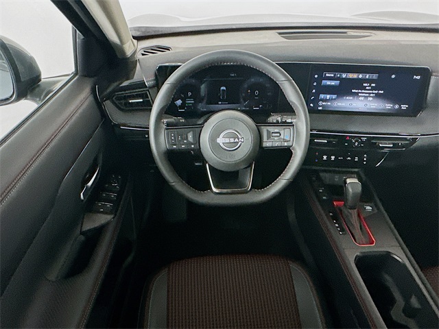 2025 Nissan Kicks SR photo 20