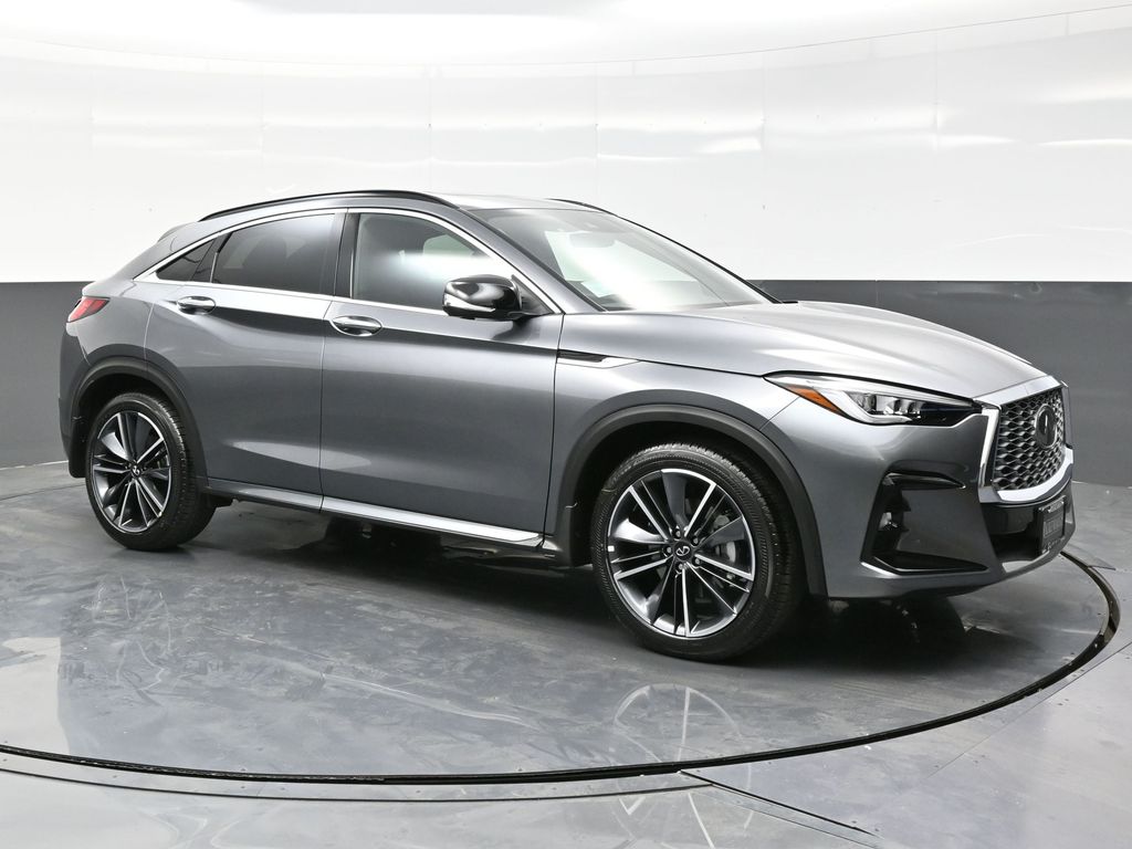 2025 Infiniti QX55 Essential photo 3
